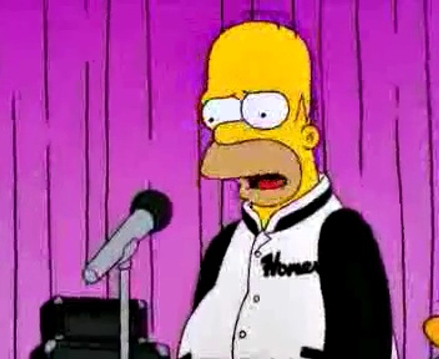 Homero Simpson realizando las funciones de un jalacables