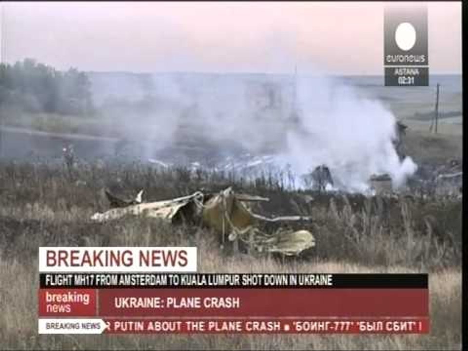 QELLOHET AVIONI MALAJZIAN RREZOHET NE KUFIRIN MES RUSISE E UKRAINES,VDESIN 298 UDHETARET LAJM