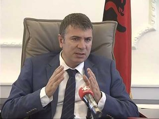 REFORMA NE ENERGJITIKE MINISTRI GJIKNURI,"MENAXHIM NGA PRIVATI,JO DY FASHA PAGESE" LAJM
