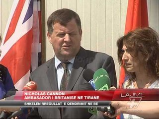 Riatdhesohen 44 emigrantë  - News, Lajme - Vizion Plus