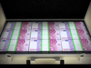 ANALIZA PER SUPERVJEDHJEN DY SKENARE PER GRABITJEN E MILIONAVE NGA BANKA E SHQIPERISE LAJM