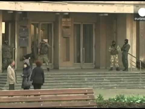 LUFTIMET ME SEPARATISTET UKRAINE,USHTRIA MERR NEN KONTROLL 2 QYTETE PRANE DONJECKUT LAJM