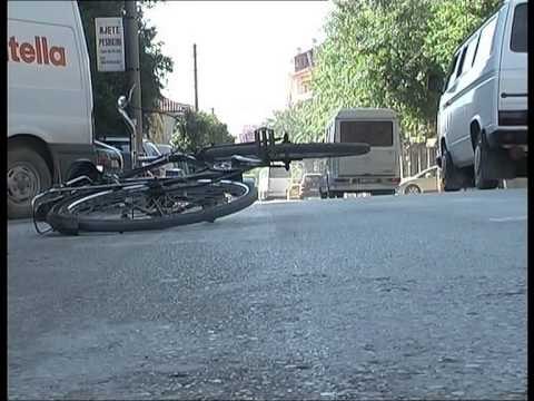 AKSIDENTET,3 TE VDEKUR PERGJAKEN RRUGET,SHKAK ALKOOLI DHE SHPEJTESIA E LARTE LAJM