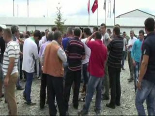 PUNONJESIT E HECIT PROTESTE RRESHEN,KERKOHET NGA QEVERIA TE MARRE MASA KUNDER FIRMES TURKE LAJM