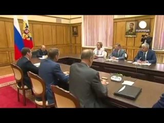 PUTIN NE KRIME “RUSIA DO BEJE CDO GJE PER NDALIMIN E GJAKDERDHJES NE UKRAINE” LAJM