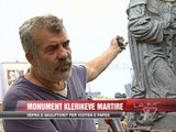 Monument klerikëve martirë, vepra e skulptorit për vizitën e Papës - News, Lajme - Vizion Plus