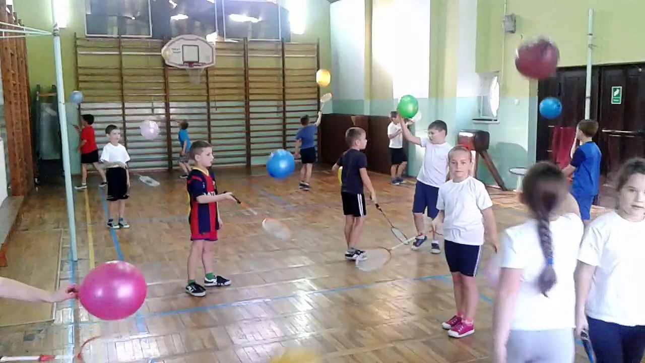 Nauka gry w badmintona