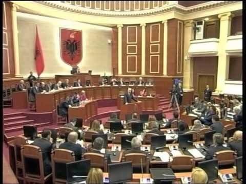 PD AKUZON MAZHORANCEN SI TE INKRIMINUAR PASI NUK REAGON PAS DHUNES SE DEPUTETIT TE SAJ LAJM