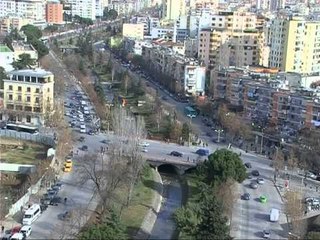 PRESIDENTI BUJAR NISHANI KTHEN NE KUVEND LIGJIN PER REFORMEN TERRITORIALE LAJM