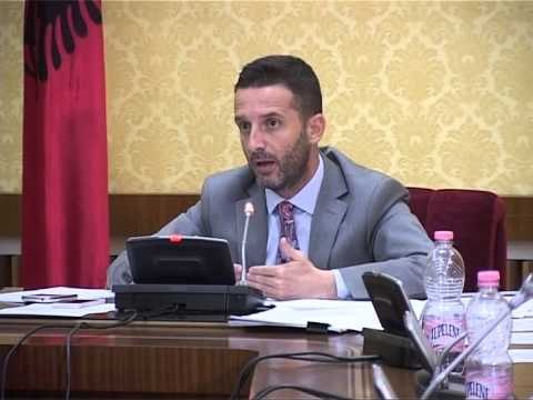 ERJON BRACE AKUZA FULLANIT SE NUK I KA DHENE INFORMACION KOMISIONIT TE EKONOMISE LAJM