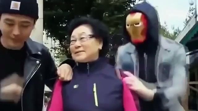 Chistes de corte pequeñas y momentos divertidos! )))