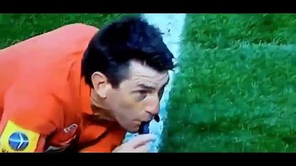 Les cartons rouges les plus drôle de l'histoire du foot !