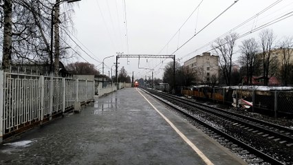 Wileyfox Swift, тест камеры - поезд