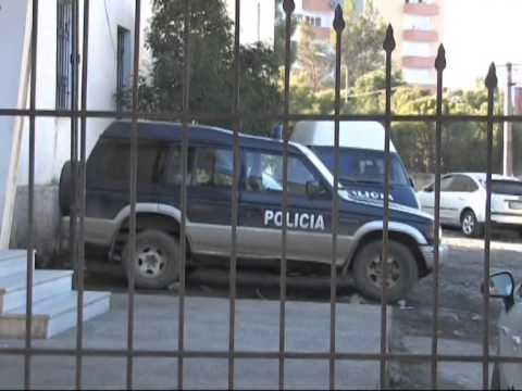 QELLOHEN DY BASHKESHORTE NE NJE FSHAT TE MIRDITES, NE VLORE PLAGOSET NJE BIZNESMEN LAJM