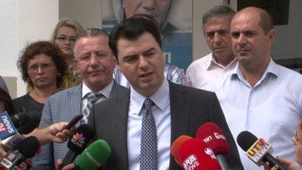 BASHA: RAMA, ARKITEKT I BLLOKIMIT TE TIRANES