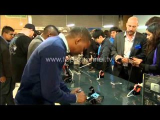 `Samsung`-u asiston arsimin dhe shëndetësinë - Top Channel Albania - News - Lajme