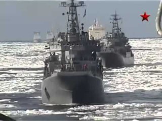 RUSIA DERGON TRUPA NE ISH BAZEN USHTARAKE SOVJETIKE NE AKUJT E ARKTIKUT LAJM