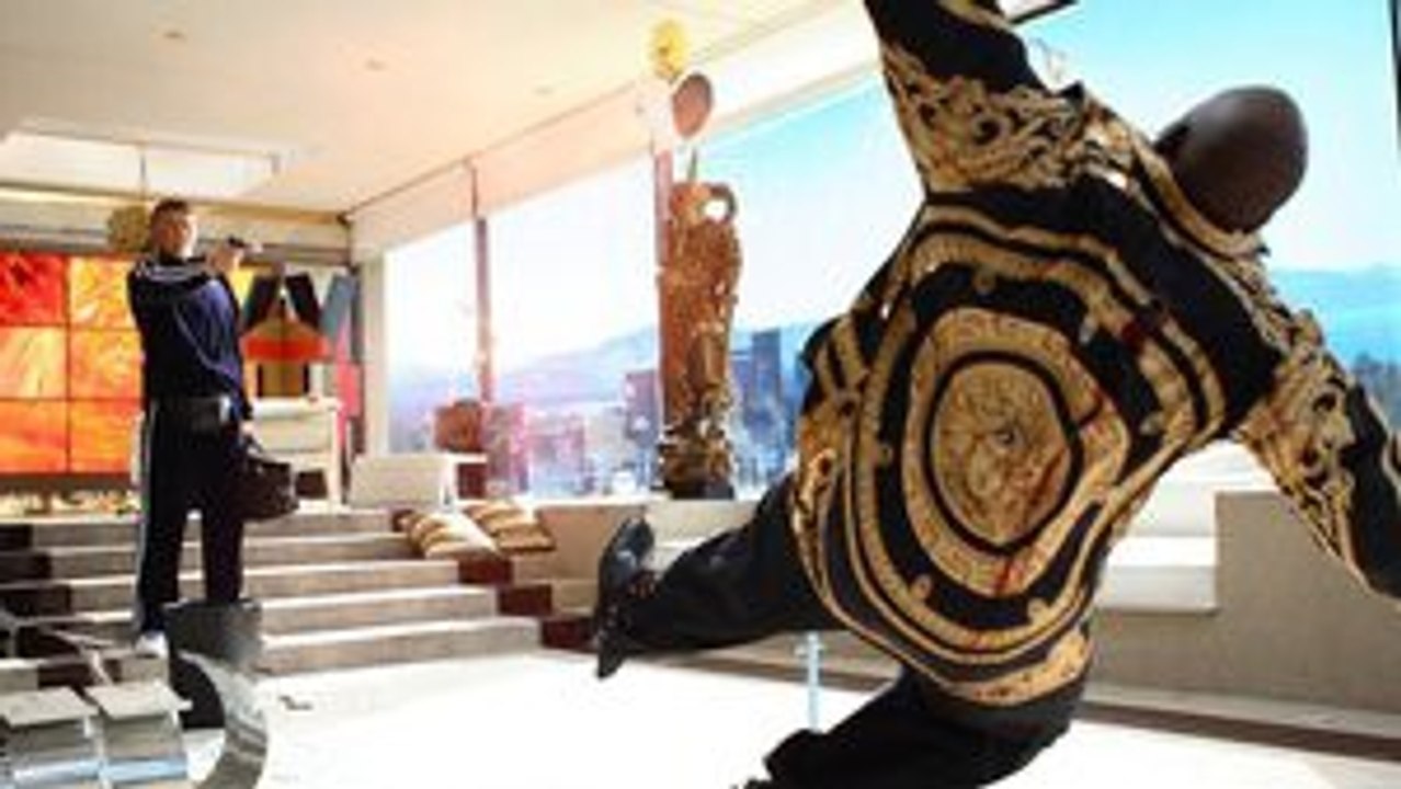 Watch Smokin' Aces Full Movie ™