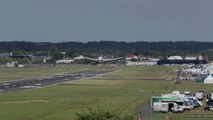 Boeing 787-9 Dreamliner Impressive flight display at Farnborough Airshow 2014