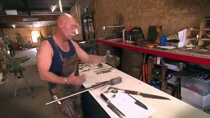 Barry Gardener creates one of a kind knife for Prince Charles
