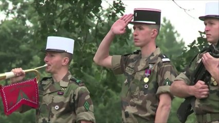 تزايد الإقبال على مراكز التجنيد بعد هجمات باريس