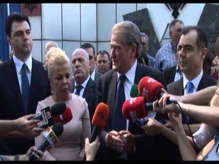 BERISHA DHE BASHA MBROJNE FULLANIN, “ARRESTIMI I TIJ HAKMARRJE POLITIKE E RAMES” LAJM