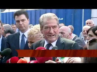Pervjetori i vrasjes se Azem Hajdarit - Top Channel Albania - News - Lajme