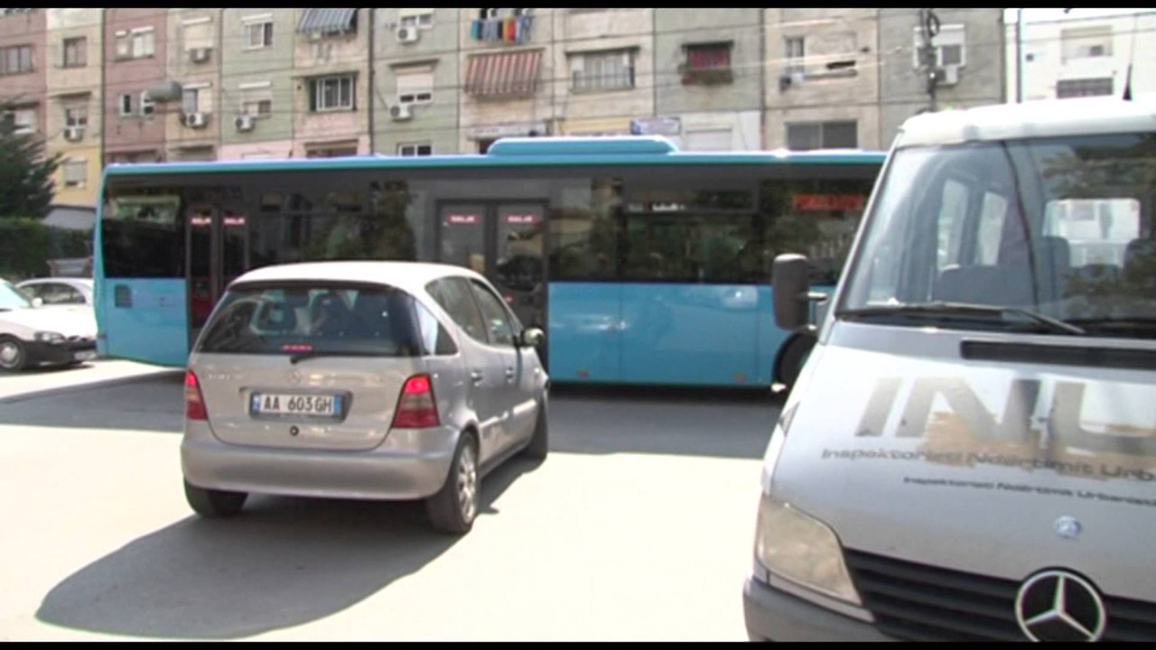 INUK VAZHDON AKSIONIN PER PRISHJEN E NDERTIMEVE PA LEJE