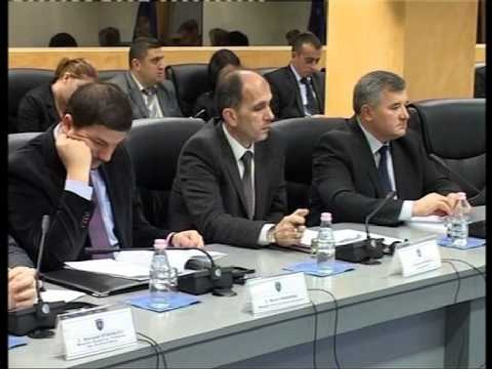 “LISTA SERBE” NE KOSOVE KUNDER “VETVENDOSJES” NE KRYE TE BISEDIMEVE ME BEOGRADIN LAJM