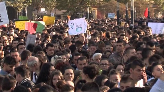 PROTESTA KUNDER RRITJES SE CMIMIT TE ENERGJISE