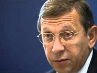 ARREST SHTEPIE PER NJERIN NGA MILIARDERET RUSE VLADIMIR YEVTUSHENKOV LAJM