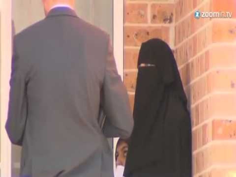 AUSTRALI,POLICIA ARRESTOI 15 PERSONA ME DYSHIMIN SE PO PERGATISNIN SULME TERRORISTE LAJM