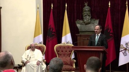 PAPA NE SHQIPERI: KJO ESHTE TOKE HERONJSH E MARTIRESH