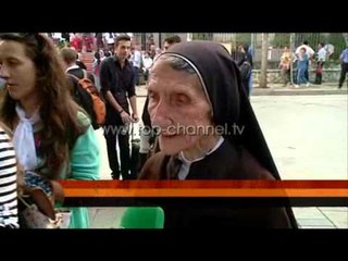 Gruaja që bëri Papën të përlotet - Top Channel Albania - News - Lajme