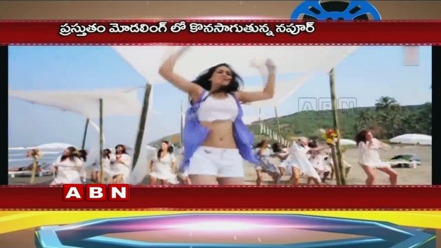 Kriti sanon trails to bring her sister to industry