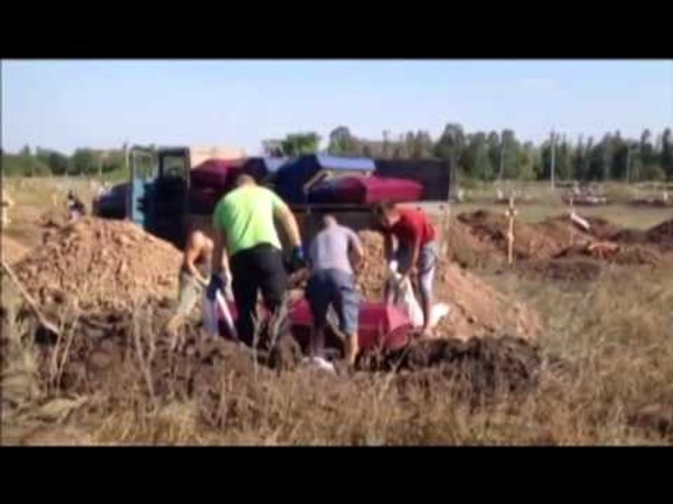 UKRAINA VIJON AKUZAT NDAJ RUSISE SE VAZHDON TE MBAJE TRUPAT E SAJ NE TERRITORIN E VENDIT LAJM