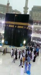 Raining in the Holy Kaaba!!