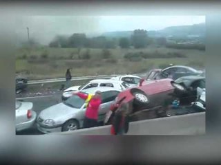 AKSIDENT I RENDE PRANE SELANIKUT,4 PERSONA HUMBEN JETEN ME SHUME SE 20 U PLAGOSEN RENDE LAJM