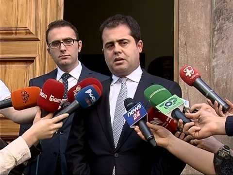 DEMOKRATET ANKIMOJNE NE GJYKATEN KUSHTETUESE LIGJIN PER REFORMEN TERRITORIALE LAJM