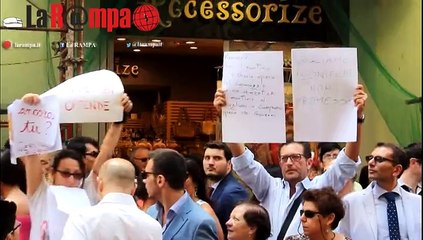 Napoli. Allontanamento manifestanti "Terra dei Fuochi"
