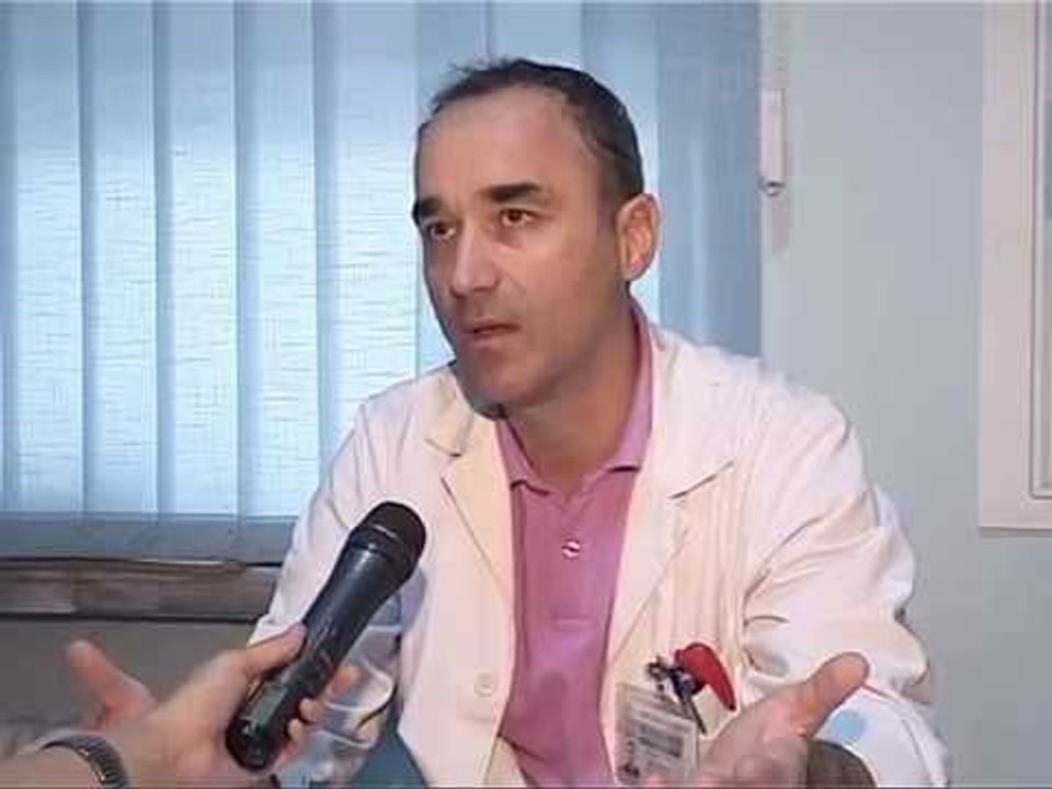 MJEKET BEJNE APEL QE TE GJITHE QYTETARET TE LAJNE DUART PER TE SHMANGUR SEMUNDJET LAJM