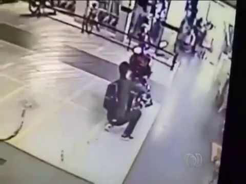 POLICIA BRAZILIANE ARRESTON NJE TE DYSHUAR SI VRASES SERIAL ME MBI 30 VIKTIMA LAJM