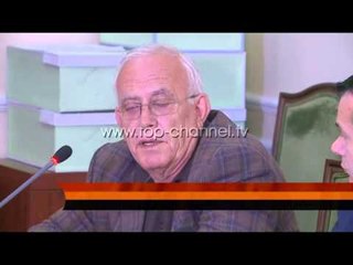 下载视频: Miratohet raporti për dy anëtarët e KLD - Top Channel Albania - News - Lajme