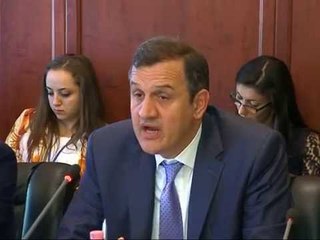 DUKE NISUR QE NGA NENTORI KURIM PER 10 PAKETA SHENDETESORE EDHE NE SPITALET PRIVATE LAJM