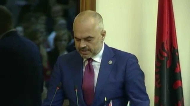 FLET RAMA PER VIZITEN NE BEOGRAD