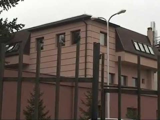 TJETER SKENAR I BLLOKUT OPOZITAR NE KOSOVE PER TE ZGJEDHUR VETE KRYETARIN LAJM