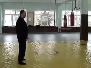 Вылетел из носков ПРИКОЛ