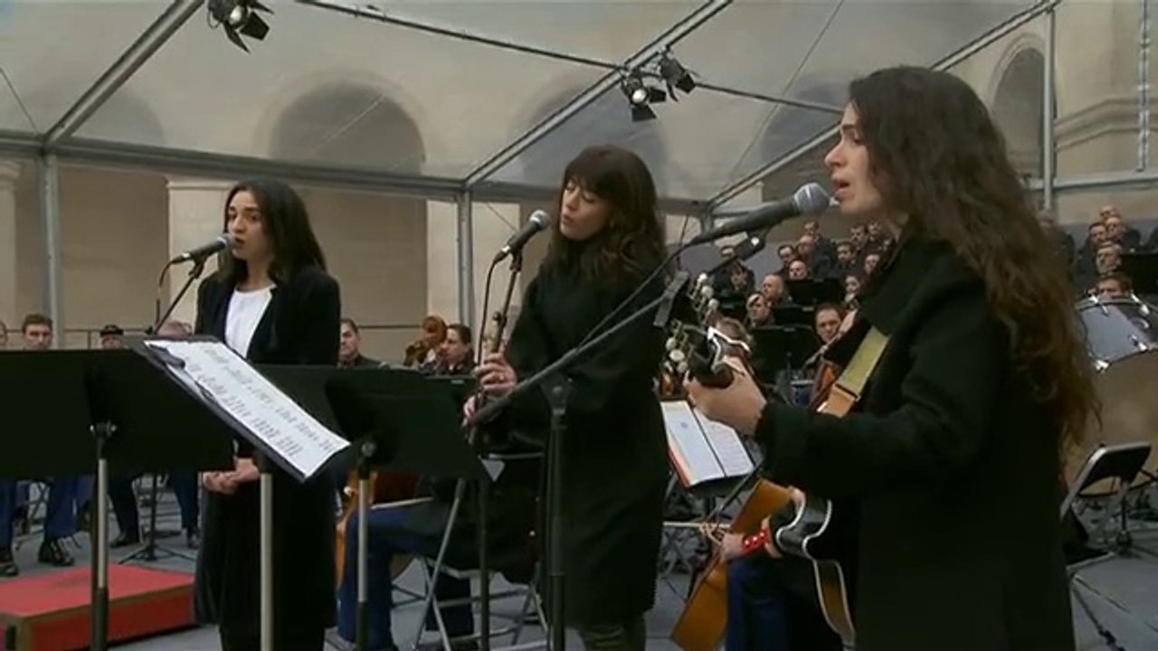 Nolwenn Leroy, Camelia Jordana et Yael Naïm interprètent "Quand on n'a que l'amour" de Jacques Brel