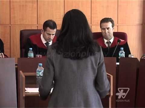 Kushtetuesja “rrëzon” Nishanin - News, Lajme - Vizion Plus