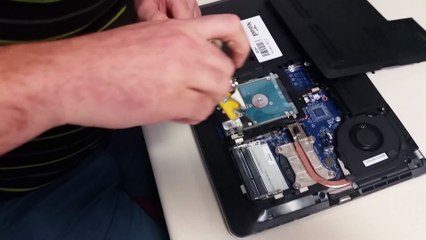 Les outils Ricards - dépanner un ordinateur portable